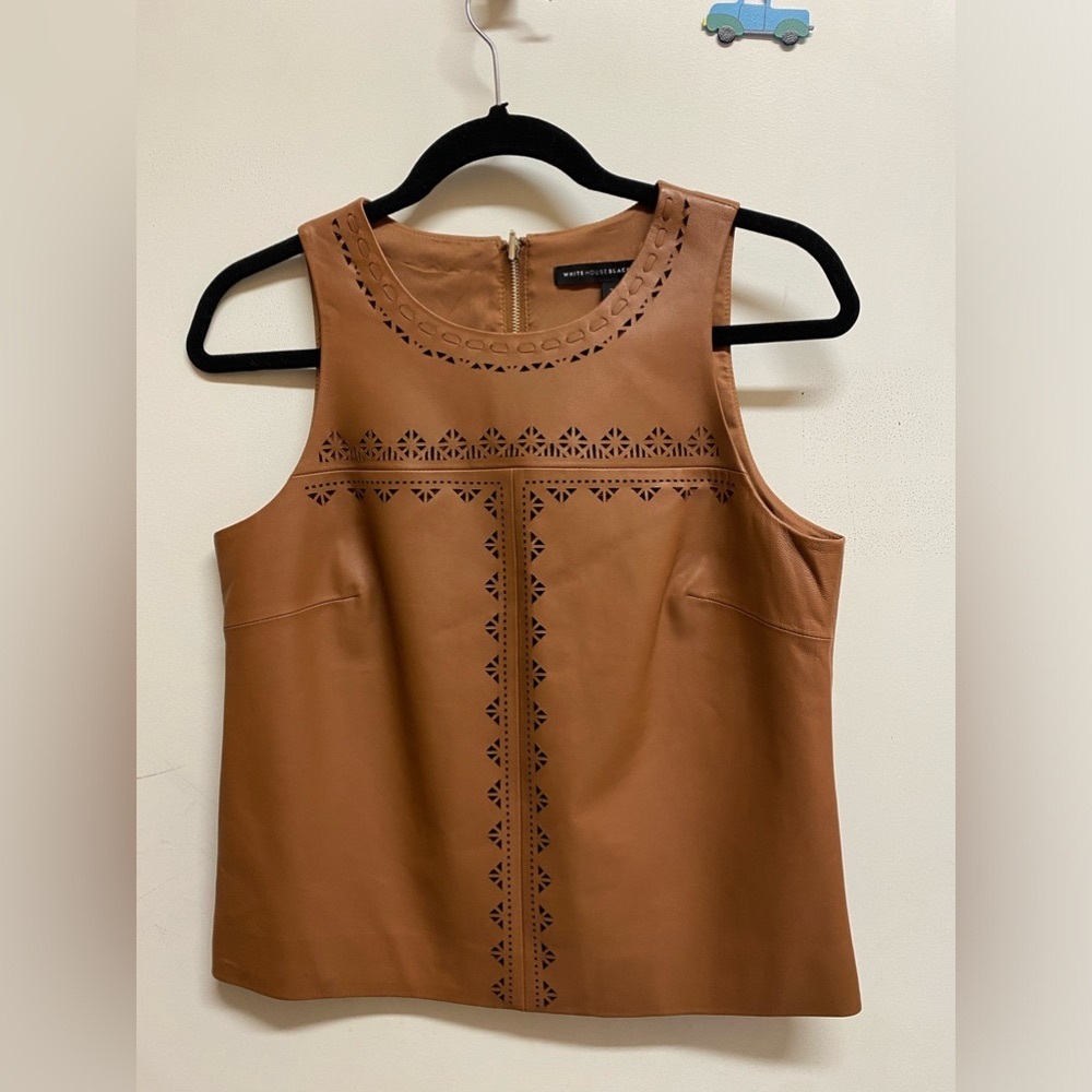 White House black market women vest Size 2
